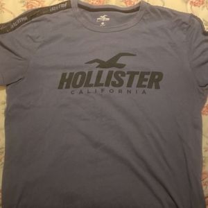 Hollister T-shirt